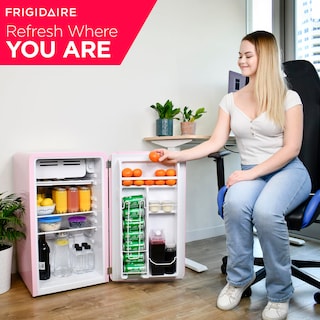 Foto 2 | Foto 2 | Refrigerador Frigidaire Retro Compact De 3.2 Pies Cúbicos Con Enfriador Rosa - Venta Internacional.