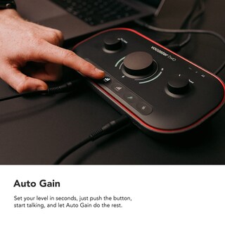 Foto 4 | Foto 4 | Interfaz De Podcasting Focusrite Vocaster Two Studio Con Micrófono Y Hp - Venta Internacional.