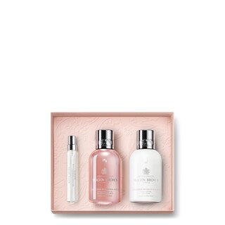 Foto 1 | Foto 1 | Set De Regalo De Viaje Molton Brown Delicious Rhubarb & Rose - Venta Internacional.