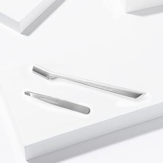 Foto 4 | Foto 4 | Set De Maquinilla De Afeitar Y Minipinzas Para Cejas Tweezerman De Acero Inoxidable - Venta Internacional.