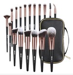 Set De 18 Brochas Para Maquillaje Profesional Con Estuche Completo