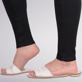 Foto 7 | Foto 7 | Jeans Negros Mujer Corte Colombiano Levanta Pompas Sea Brazil