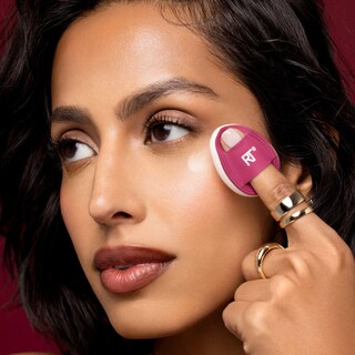 Foto 4 | Foto 4 | Mini Malvavisco Con Forma De Cereza En La Parte Superior De Makeup Puff Real Techniques - Venta Internacional.