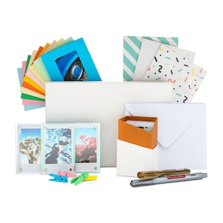 Foto 1 | Foto 1 | Paquete Focus Instax Con Caja De Almacenamiento Marcos Magnéticos Y Más - Venta Internacional.