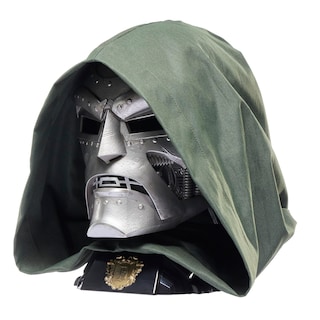 Foto 4 | Foto 4 | Casco De Rol Hasbro Marvel Legends Doctor Doom Premium - Venta Internacional.