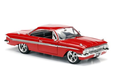 Foto 6 | Foto 6 | Vehículo Fundido A Presión Jada Toys Fast & Furious 8 1:24 Dom's Chevy Impala - Venta Internacional.