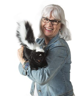 Foto 3 | Foto 3 | Marioneta De Mano Folkmanis Skunk Para Bebés Y Niños - Venta Internacional.