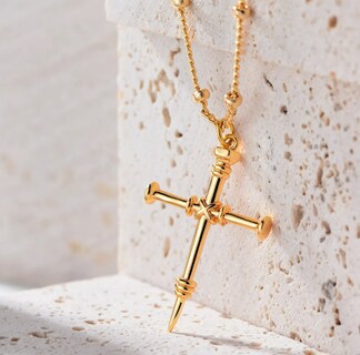 Foto 3 | Foto 3 | Collar De Oro 18k Para Mujer Con Cruz De Diseño Xtellar Elegante Y Sofisticado.