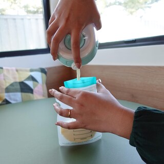 Foto 3 | Foto 3 | Bolsas De Almacenamiento De Leche Materna Willow 240 Ml 100 Unidades Sin Bpa - Venta Internacional.