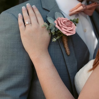 Foto 6 | Foto 6 | Boutonniere Annkin Dusty Rose Con Eucalipto Para Hombre (set De 6) - Venta Internacional.