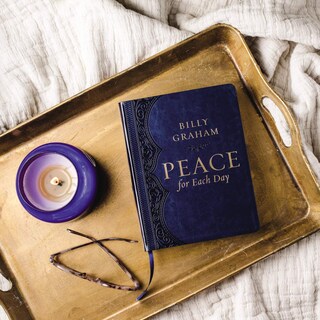 Foto 2 | Foto 2 | Reserve Thomas Nelson Peace For Each Day 365 Devotions - Venta Internacional.