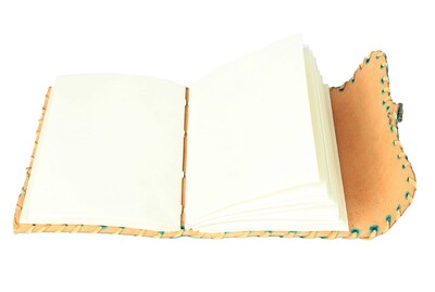 Foto 6 | Foto 6 | Cuaderno Prastara Vintage De Piel 13 X 18 Cm 200 Páginas - Venta Internacional.