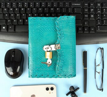 Foto 7 | Foto 7 | Cuaderno Prastara Vintage De Piel 13 X 18 Cm 200 Páginas - Venta Internacional.