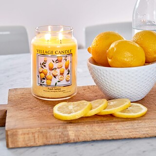 Foto 2 | Foto 2 | Vela Aromática Village Candle Fresh Lemon Yellow 630 Ml - Venta Internacional.