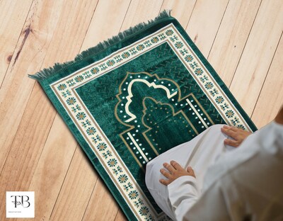 Foto 2 | Foto 2 | Alfombra De Oración Islámica Gruesa Y Suave De Terciopelo Musulmán Verde - Venta Internacional.