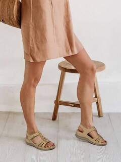 Foto 5 | Foto 5 | Sandalias Con Cuña Shibever Dressy Para Mujer Talla 9 Color Caqui - Venta Internacional.