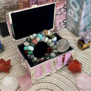 Foto 3 | Foto 3 | Baúl Para Joyas Truewon Vintage De Metal Plateado Y Lavanda Pequeño - Venta Internacional.