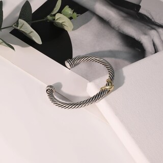 Foto 4 | Foto 4 | Brazalete Nandudu Cable Wire En Dos Tonos Chapado En Plata Trenzada - Venta Internacional.