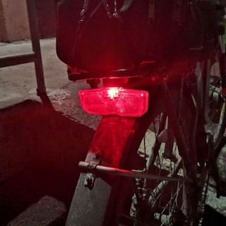 Foto 7 | Foto 7 | Luz Trasera Con Reflector Trasero Para Bicicleta Lovfash Aleación De Aluminio Color Rojo - Venta Internacional.