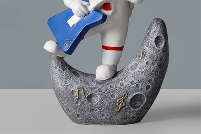 Foto 6 | Foto 6 | Figura De Astronauta Paimuni Estatua De Astronauta De Resina Decoración Musical De Astronauta - Venta Internacional.