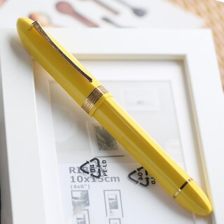 Foto 4 | Foto 4 | Pluma Estilográfica Majohn V60 Con Pistón Triangular Ef Resina Amarilla - Venta Internacional.