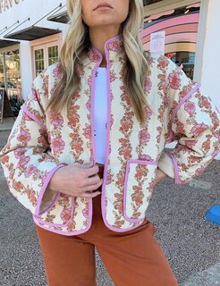 Foto 5 | Foto 5 | Chaqueta Arssm Floral Acolchada Puffer Vintage Morada Para Mujer - Venta Internacional.
