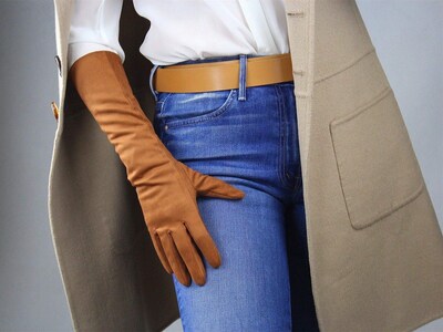 Foto 6 | Foto 6 | Guantes Qin Fe Suede Largos Piel Sintética Opera 40 Cm Color Marrón - Venta Internacional.