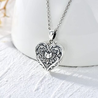 Foto 2 | Foto 2 | Collar Soulmeet Con Medallón De Loto En Forma De Corazón En Plata De Ley - Venta Internacional.
