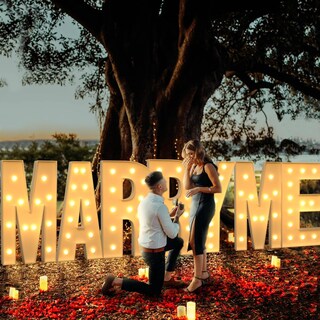 Foto 7 | Foto 7 | Mosaico Impreso Con Letras Iluminadas 121 Cm Letra V 4 Pies - Venta Internacional.