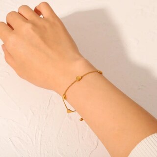 Foto 1 | Foto 1 | Pulsera Para Mujer De Acero Inoxidable Chapada En Oro De 18 Quilates Con Forma De Corazón - Venta Internacional.