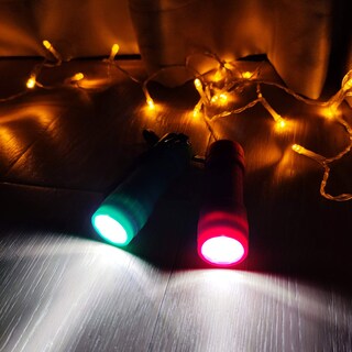 Foto 3 | Foto 3 | Paquete De 18 Linternas Fastpro 9 Led Con Baterías Incluidas - Venta Internacional.