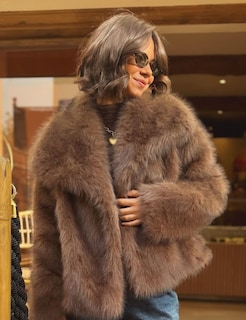 Foto 5 | Foto 5 | Abrigo De Piel Sintética Shiyifa Fluffy Chaqueta Para Mujer Color Marrón Talla L - Venta Internacional.