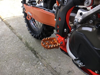 Foto 2 | Foto 2 | Estriberas Jfg Racing Para 85-530 Sx Sxf Exc Excf Xc Xcf - Venta Internacional.