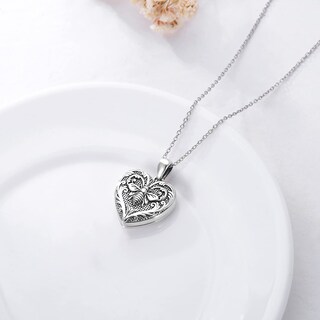 Foto 2 | Foto 2 | Collar Soulmeet Con Medallón De Abeja En Forma De Corazón En Plata De Ley - Venta Internacional.