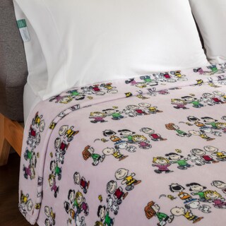 Foto 7 | Foto 7 | Manta De Felpa Berkshire Blanket Peanuts Velvetloft Snoopy Lilac - Venta Internacional.
