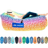 Sofá Inflable Con Estampado De Arcoíris De Chillbo Shaggins - Venta Internacional.