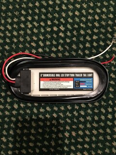 Foto 2 | Foto 2 | Luz Led Roja Sellada Con 6 Luces Ovaladas De Parada Giro Y Cola Para Remolque - Venta Internacional.