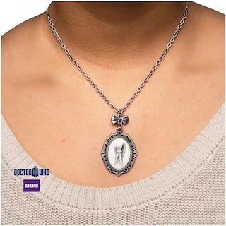 Foto 4 | Foto 4 | Collar Body Vibe Doctor Who Weeping Angel Cameo - Venta Internacional.