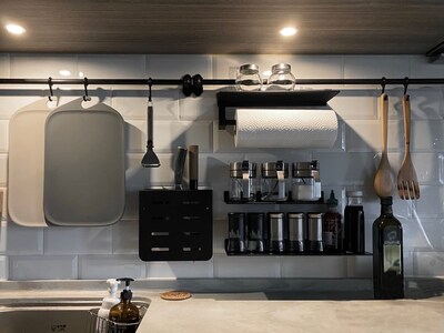 Foto 4 | Foto 4 | Estantería De Pared Vohyov Lineal Metal 20 X 42 X 5 Cm Color Negro Resistente - Venta Internacional.