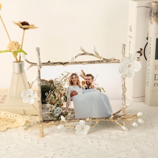 Foto 4 | Foto 4 | Marco De Fotos Goutangen Dorado  Decoración De 5 X 7 Pulgadas  Adornado Con Flores Blancas - Venta Internacional.