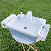 Estación De Lavado Patentada Mighty Sink Portátil De 8 Litros Con Grifo - Venta Internacional.