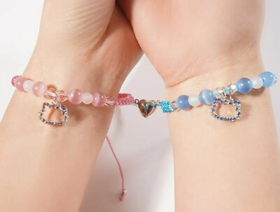 Foto 4 | Foto 4 | Xtellar Pulsera Magnética De Pareja Con Dibujos Animados - Regalo Perfecto Para Unir Distancias