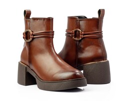 Botín De Dama A Ángelozano De Piel Sintética  Con Herraje  Color Café