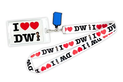 Foto 2 | Foto 2 | Lanyard Underground Toys Doctor Who I Heart Dw Con Amuleto Tardis - Venta Internacional.