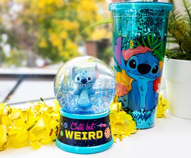 Foto 7 | Foto 7 | Bola De Nieve Plateada Con Diseño De Búfalo Disney Lilo & Stitch 15 Cm Iluminada - Venta Internacional.