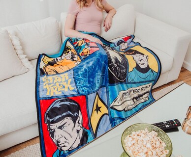 Foto 5 | Foto 5 | Throw Blanket Silver Buffalo (serie Animada Star Trek) - Venta Internacional.