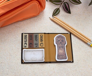 Foto 6 | Foto 6 | Set De Notas Adhesivas Y Tabuladores The Goonies Never Say Die - Venta Internacional.