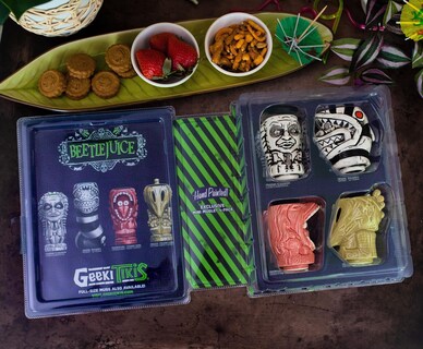 Foto 3 | Foto 3 | Set De Minimuglets Beetlejuice Geeki Tikis Paquete De 4 Unidades Cerámica 60 Ml - Venta Internacional.