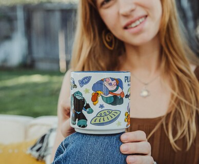 Foto 5 | Foto 5 | Taza De Café Silver Buffalo Disney Lilo & Stitch Planet Turo 380ml - Venta Internacional.