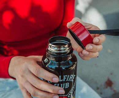 Foto 5 | Foto 5 | Botella De Agua Toynk Stranger Things Hellfire Club 800 Ml - Venta Internacional.